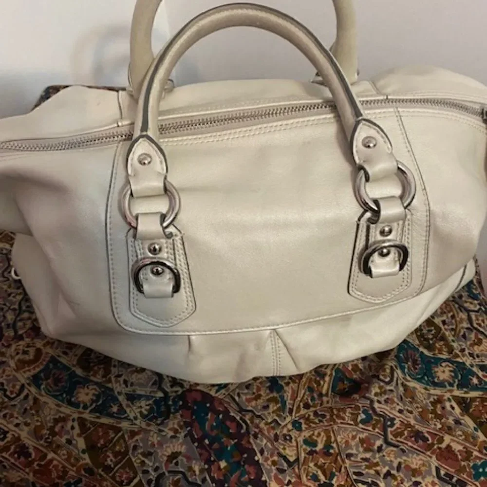 Coach F15447 Ashley Cream Convertible bag